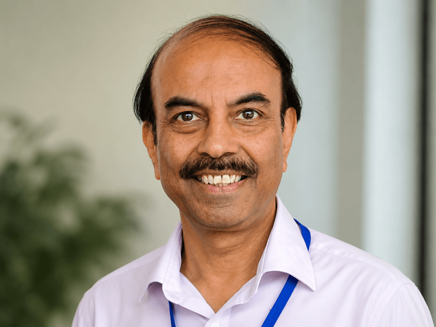 Professor Shoumitro Shoumi Deb